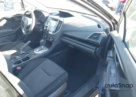 2018 Subaru Impreza 2.0I Premium из США, поврежденный, VIN 4S3GKAB69J3620653